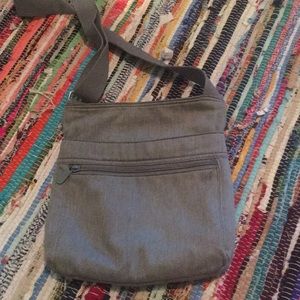 Thirty-one crossbody